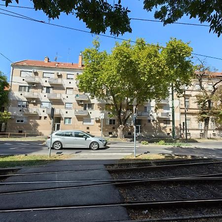 Oasis Apartman Ii. Szegedin Exterior foto